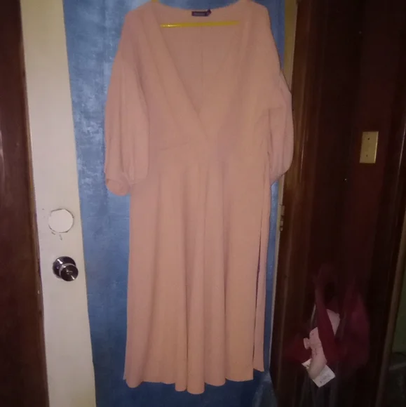 Boohoo | Dresses | Sz22 Boohoo 34 Sleeve Aline Apricot Midi Dress | Poshmark Boohoo | Dresses | Sz22 Boohoo 34 Sleeve Aline Apricot Midi Dress | Poshmark